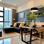 Vikamo Suites @ Robertson Residence